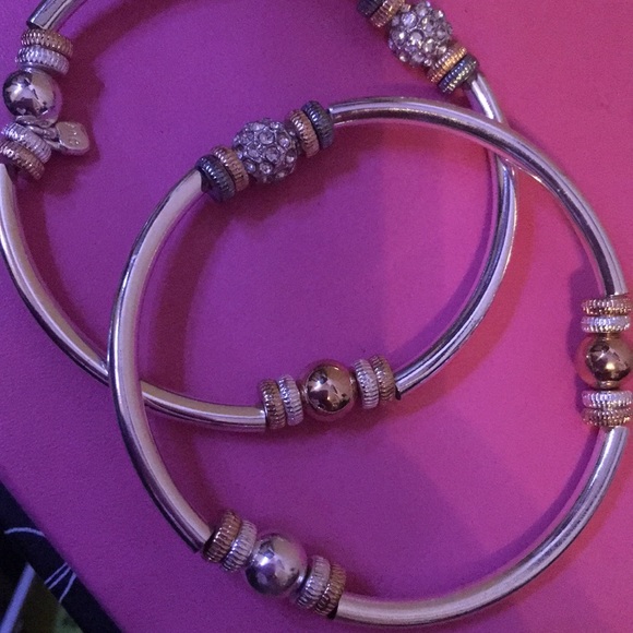 Nine West set Tri-Tone Crystal Bangle Bracelets - Picture 2 of 4